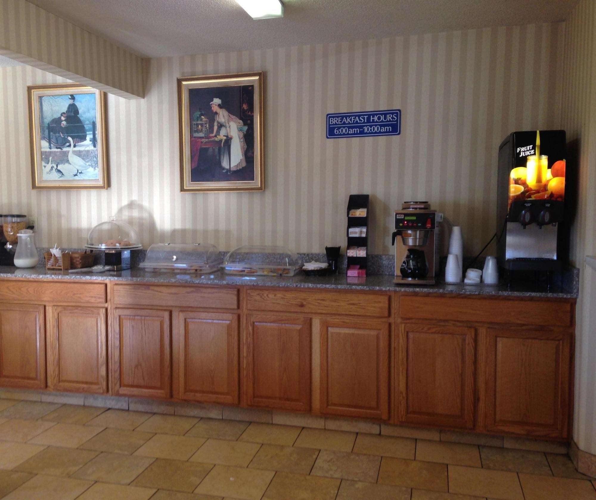 קולומבוס Rodeway Inn מראה חיצוני תמונה