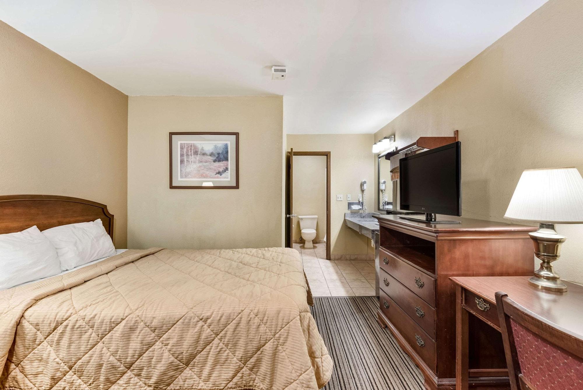 קולומבוס Rodeway Inn מראה חיצוני תמונה