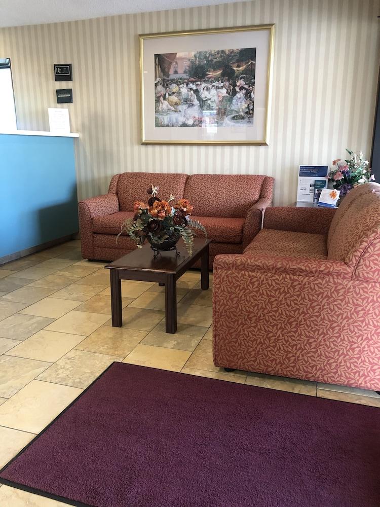 קולומבוס Rodeway Inn מראה חיצוני תמונה