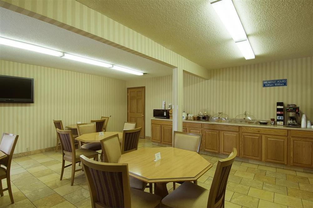 קולומבוס Rodeway Inn מסעדה תמונה